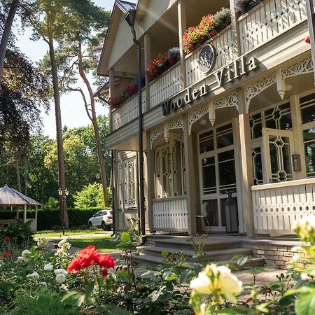 Wooden Villa Apartments Jūrkalne Eksteriør bilde