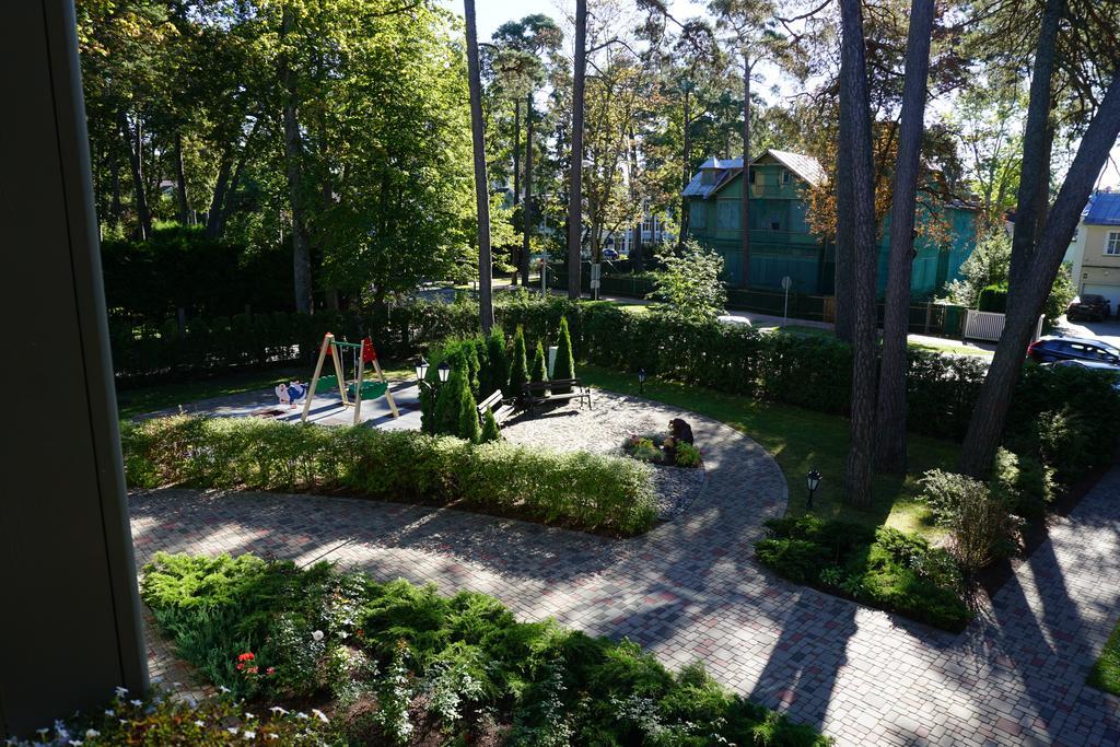 Wooden Villa Apartments Jūrkalne Eksteriør bilde