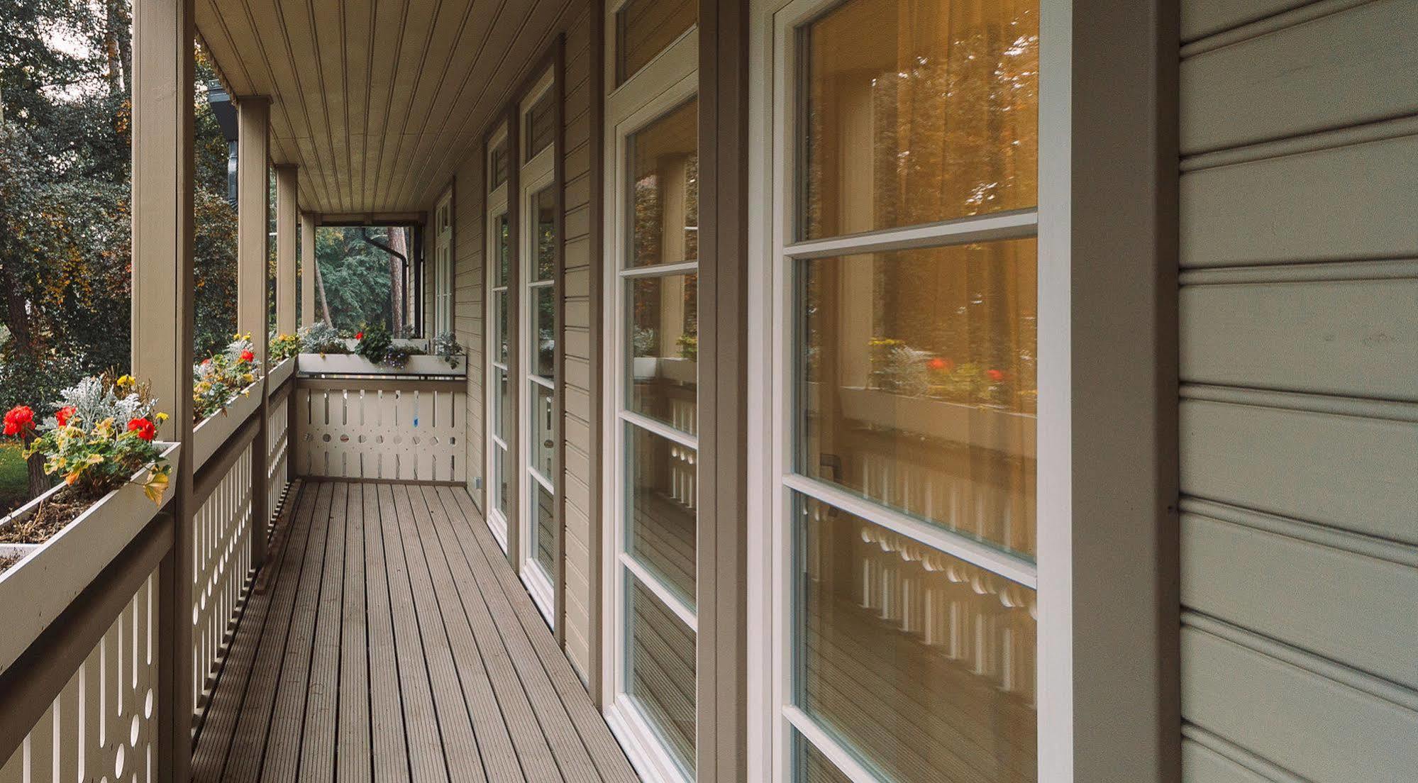 Wooden Villa Apartments Jūrkalne Eksteriør bilde
